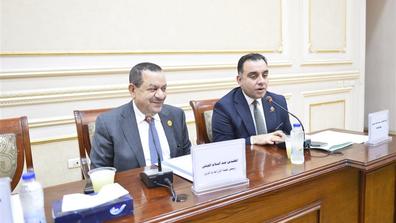 لجنة الزراعة والرى