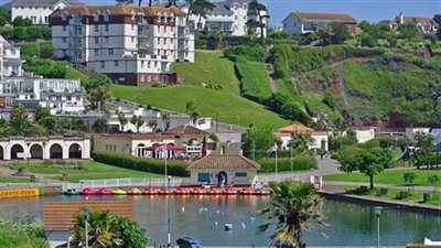 مدينة بريطانية شهيرة تتحول إلى وكر للمجرمين