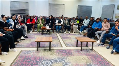 مكتبة مصر العامة بالأقصر تنظم ورشة مهارات القائد الناجح للشباب