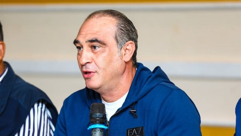 علي ماهر، فيتو