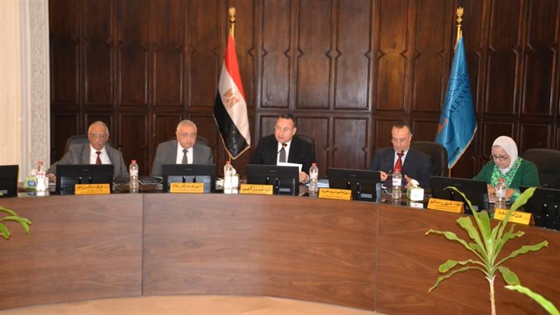 مجلس جامعة الإسكندرية،فيتو