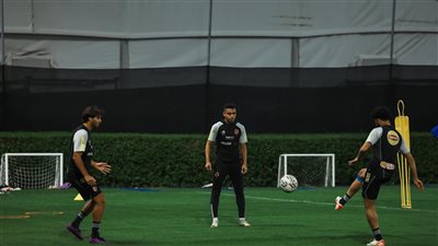 الأهلي يخوض مرانه الختامي استعدادا لمواجهة فيوتشر في نهائي كأس السوبر (فيديو)