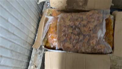 ضبط مواد غذائية مجهولة المصدر في الإسكندرية 