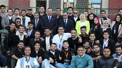 جامعه المنصورة الجديدة تتزين بإبداعات طلاب كلية الهندسة