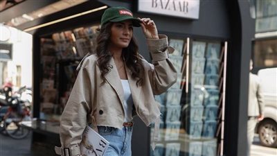 الكوت والأوف شولدر أحدث صيحات موضة شتاء 2024 (صور)