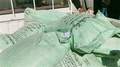 ضبط صاحب مطحن لحيازته نصف طن دقيق مخصص للمخابز في الأقصر