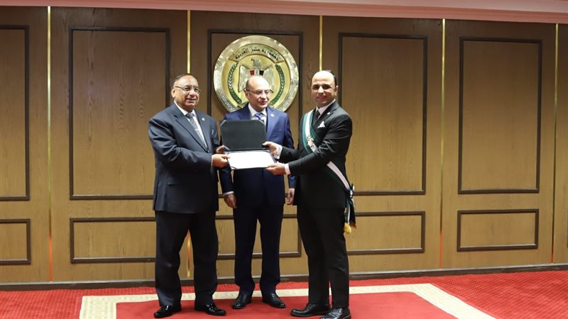 قضايا الدولة تكرم