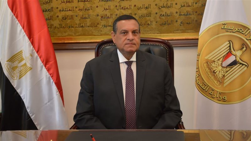 اللواء هشام آمنة