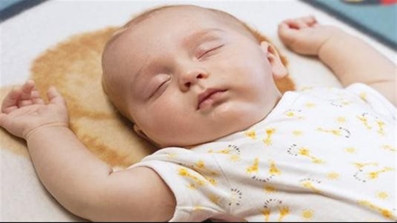 الطفل الرضيع، فيتو