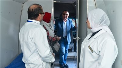 محافظ الإسكندرية يطلق قافلة طبية بمركز شباب الحرمين ضمن 100 يوم صحة