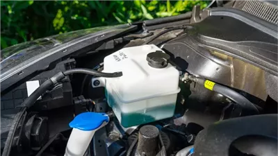 صيانة السيارات، أسباب تسرب الماء من أسفل السيارات