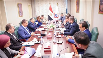 الصحة: وضع ضوابط لتشجيع الاستثمار في منظومة التأمين الصحي الشامل