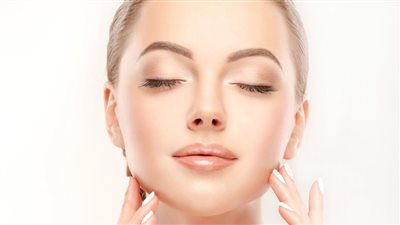  قناع طبيعي لإنارة بشرتك فى الكريسماس 