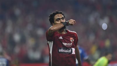 حسين الشحات يحرز الهدف الثاني للأهلي في مرمى فيوتشر 