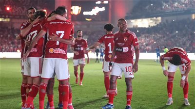 كأس السوبر المصري، مراسم تتويج الأهلي باللقب (فيديو)