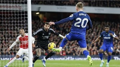 ليفربول ينفرد، ترتيب الدوري الإنجليزي بعد الجولة الـ 19