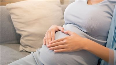 كيفية اكتشاف العيوب الخلقية في الجنين خلال فترة الحمل (فيديو)