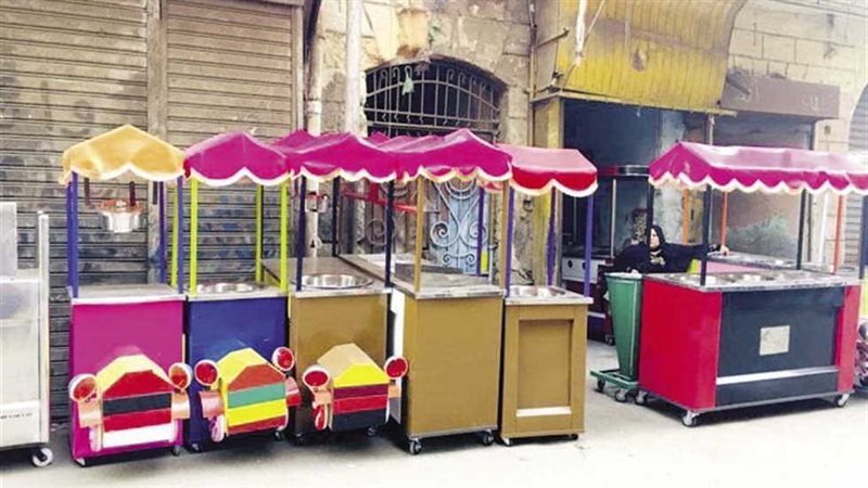 عربات بيع مأكولات،