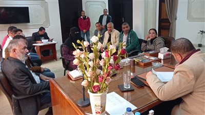 السكرتير العام المساعد للمحافظة يلتقي بـ 18 مواطنا بالبحيرة 