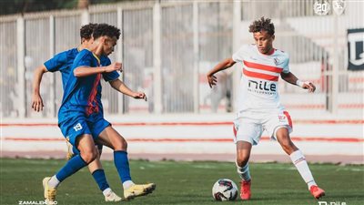 زمالك 2005 يفوز على بتروجيت بثنائية بحضور معتمد جمال وشيكابالا (صور) 