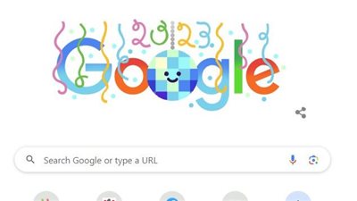 غير شعاره، جوجل يحتفل برأس السنة الميلادية ببالونات وكرة أرضية تبتسم