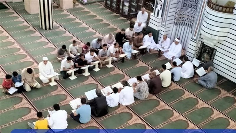 الإشادة بدور الأوقاف