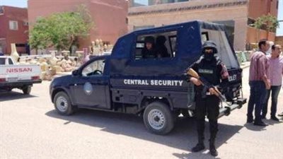 حملة أمنية بدمياط تضبط 5 من حائزى الأسلحة النارية و4 قضايا جلب مخدرات