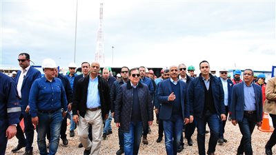 وزير البترول يتفقد مشروع توسعات مصفاة ميدور لتكرير البترول