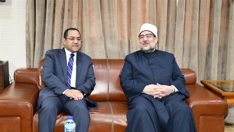 وزير الأوقاف ورئيس