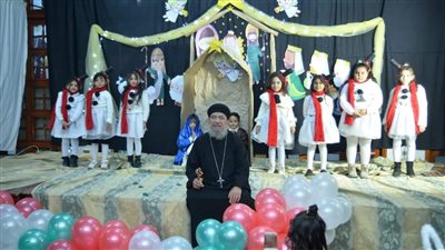 آلاف الأقباط في أسيوط يؤدون قداس رأس السنة (فيديو وصور) 