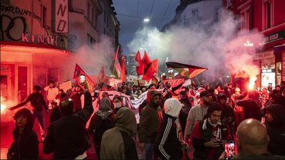 سويسرا تستقبل العام الجديد بتظاهرة حاشدة لدعم فلسطين (فيديو)