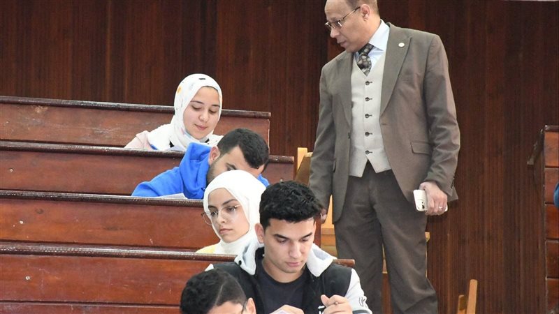 نائب رئيس جامعة القناة