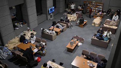 أقواها 7.6 درجة، اليابان تستقبل 2024 بـ10 زلازل هائلة ومخاوف من تسونامي مدمر (فيديو وصور)