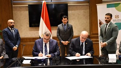 وزير الشباب يشهد مراسم توقيع بروتوكول تعاون بين الوزارة وجامعة 6 أكتوبر