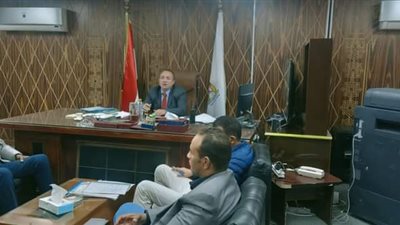 عقوبات رادعة وحملات تموينية تستهدف محتكري السلع بفرافرة الوادي الجديد 