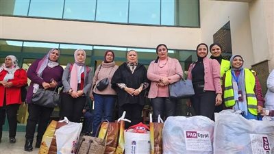 جامعة عين شمس تستقبل العام الجديد بتوزيع هدايا على مرضى مستشفى الأطفال