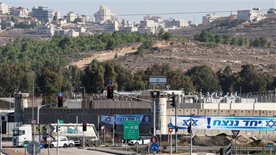 السجون الإسرائيلية تستعد للإفراج عن الأسرى الفلسطينيين ضمن صفقة التبادل