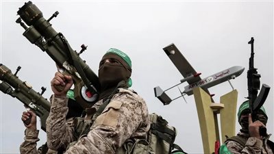 محلل سياسي: المقاومة متماسكة في غزة وتدير معركتها الدفاعية ببسالة ونجاح