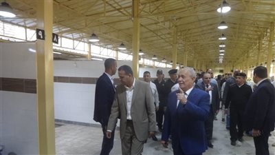 رئيس مدينة الأقصر يستعرض إنجازات عام 2023 لخدمة المواطنين