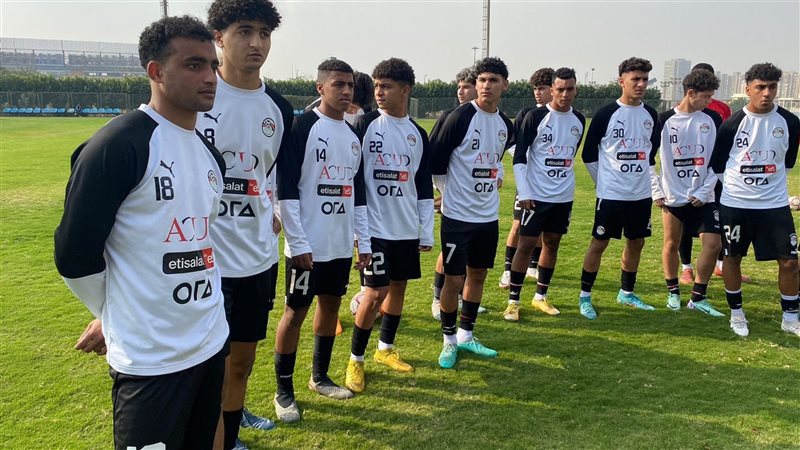 إنطلاق معسكر منتخب
