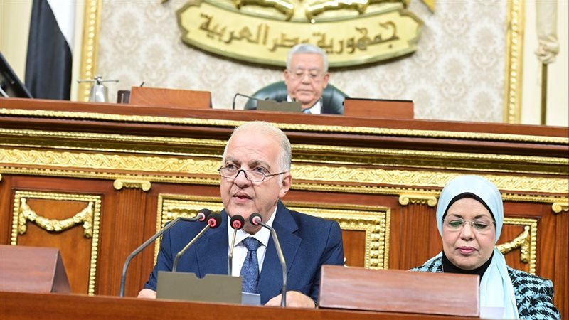مناقشة قانون حوافز