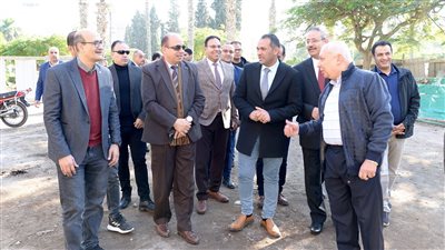 رئيس جامعة المنصورة يتابع معدلات سير العمل بالمنشآت الجديدة بقطاع التعليم