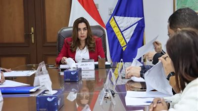 محافظ دمياط ترأس اجتماع مشروع إنشاء مبنى ديوان عام المحافظة وتطوير كورنيش النيل 