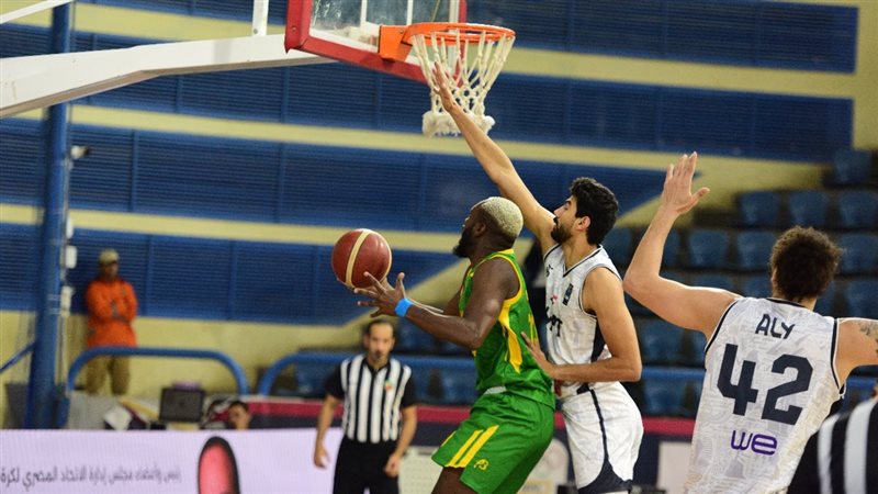 منتخب كرة السلة،فيتو