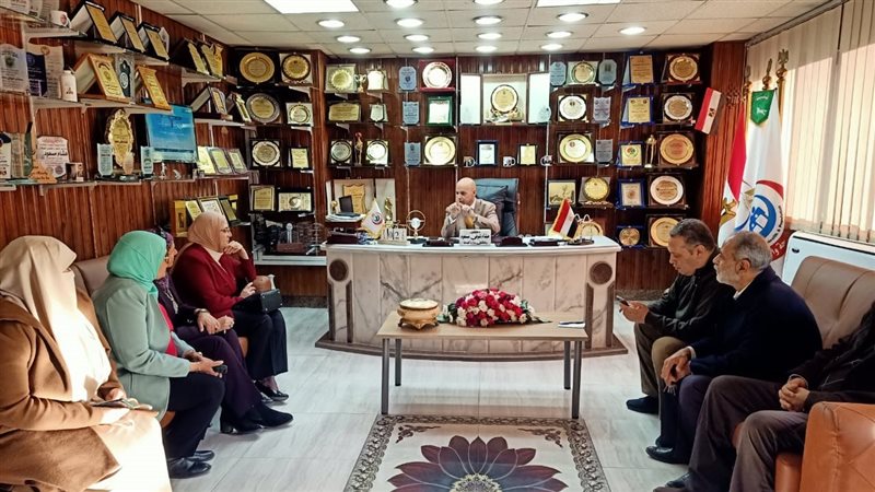  مسعود يجتمع بمديري