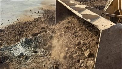 إزالة 145 حالة تعد بالبناء المخالف على أرض زراعية بالمنيا