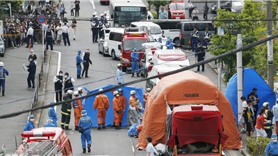 طعن 4 أشخاص في قطار بمحطة طوكيو