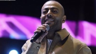 كواليس تحضير تامر عاشور لأغنية هيجيلي موجوع مع صناع تيجي نتراهن