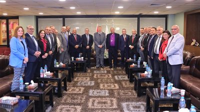 القس أندريه زكي يستقبل رئيس المحكمة الدستورية للتهنئة بعيد الميلاد