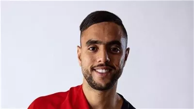 تقارير مغربية: الركراكي يفضل محمد الشيبي على لاعب إسبانيول 